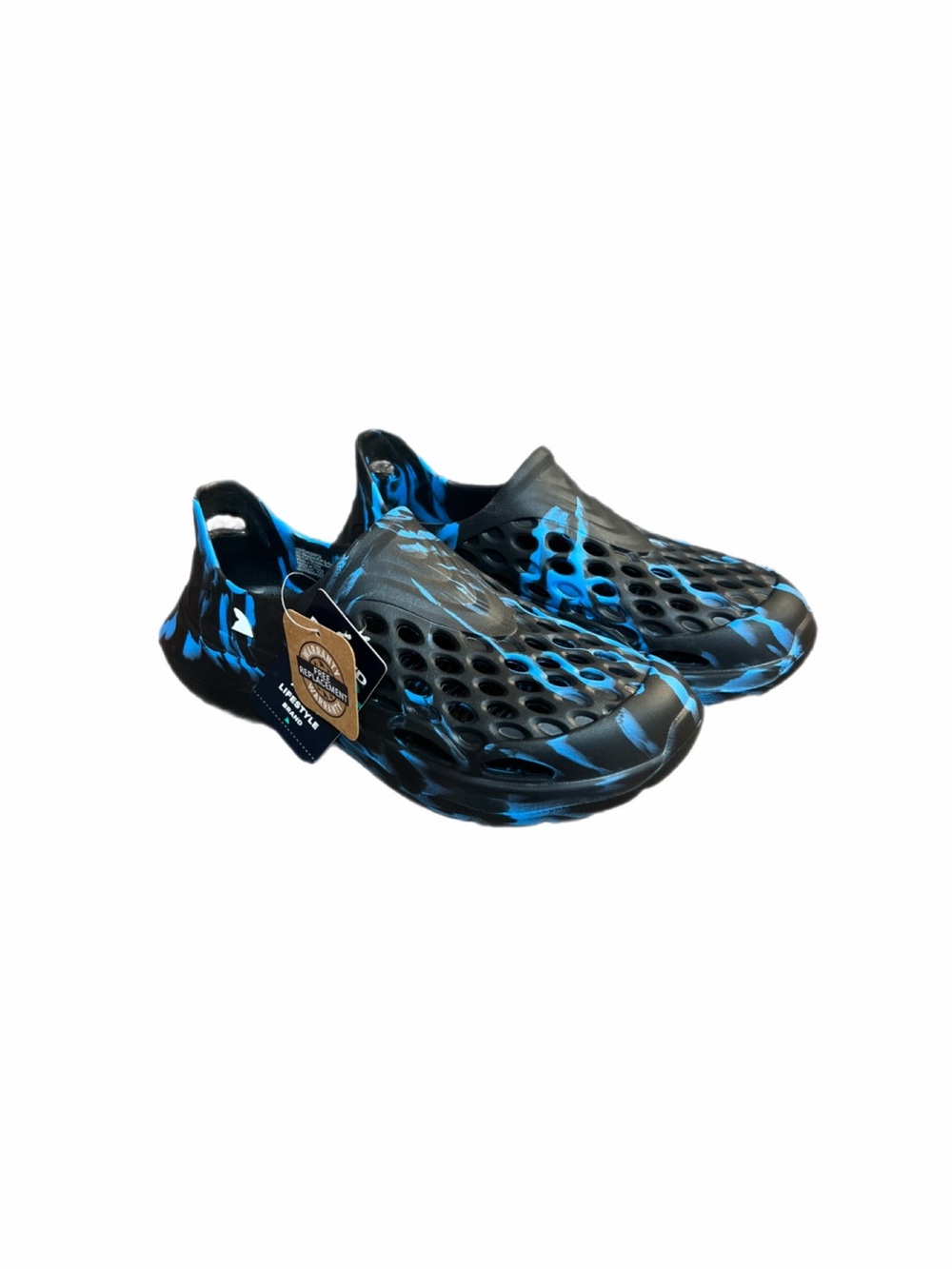 NWT Rugged Shark Slip On Water Shoes Boys 4